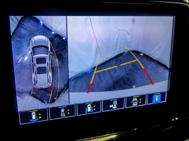 Certified 2023 Chevrolet Traverse RS w/ LPO, Floor Liner Package AWD/4WD image 26