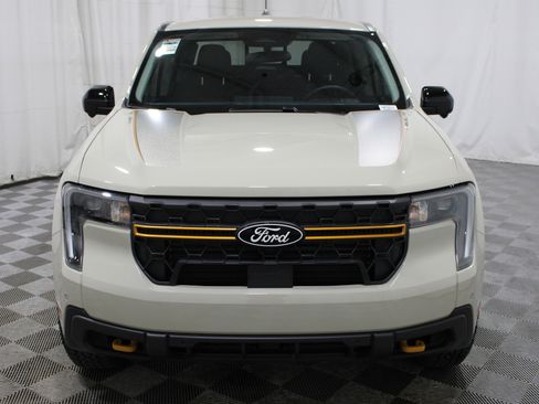 Used 2025 Ford Maverick Tremor AWD/4WD image 33