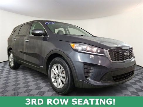 Used 2020 Kia Sorento LX image 1