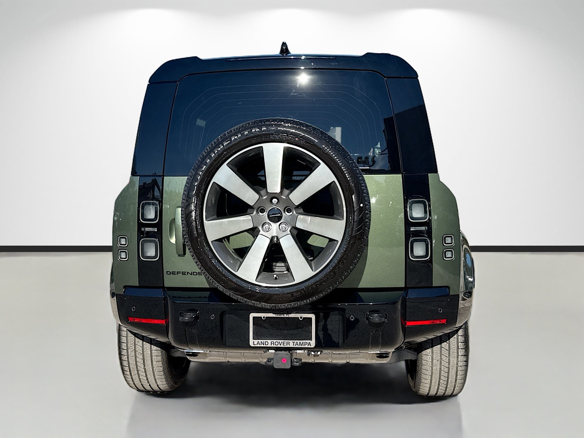 New 2026 Land Rover Defender 110 X AWD/4WD image 4