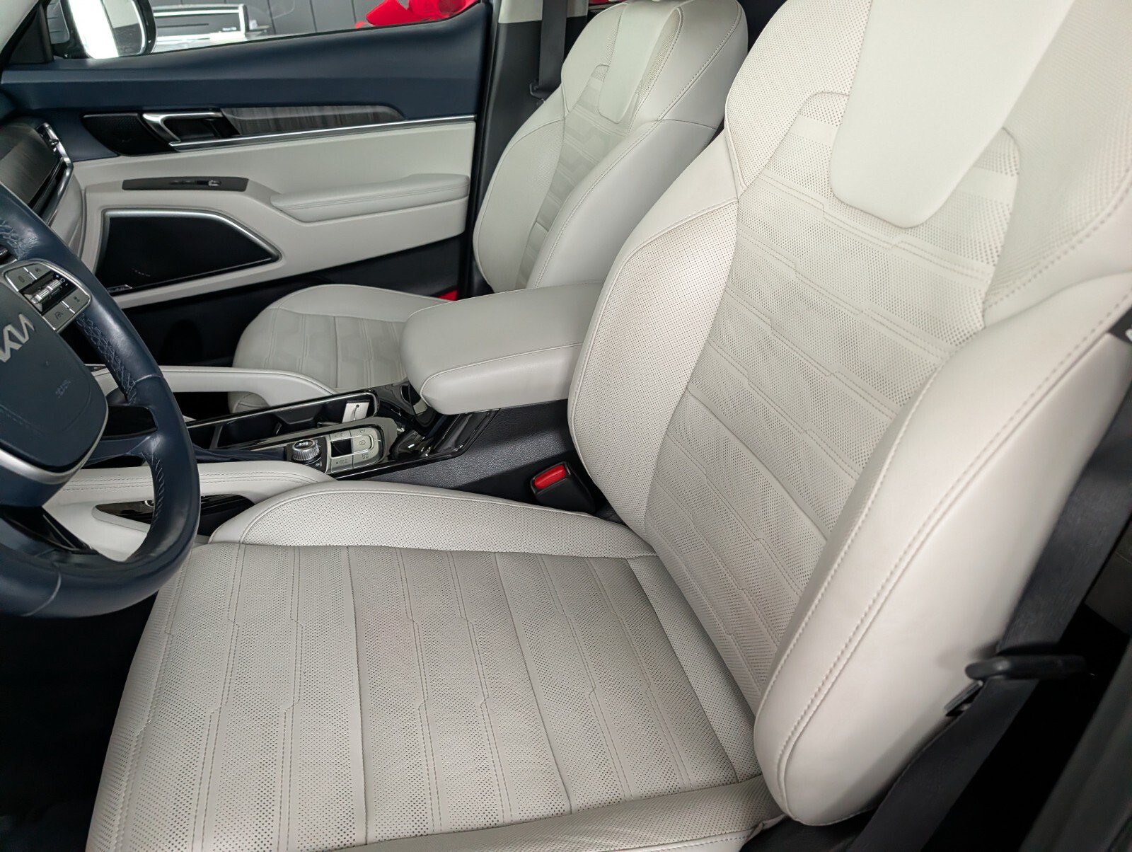 Used 2023 Kia Telluride SX Prestige AWD/4WD image 6