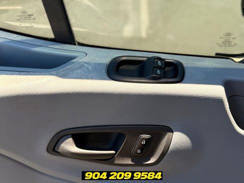 Used 2019 Ford Transit 350 XLT RWD image 12
