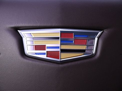 Certified 2024 Cadillac Escalade Sport Platinum w/ LPO, ONYX Package image 39