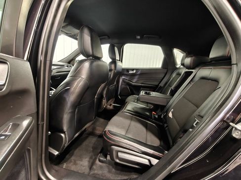 Used 2023 Ford Escape ST-Line w/ Tech Pack #1 AWD/4WD image 26