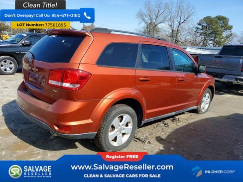 Used 2012 Dodge Journey SXT w/ Flexible Seating Group image 4