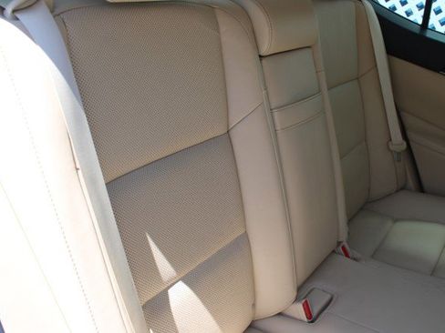 Used 2014 Lexus ES 350 w/ Luxury Package image 16