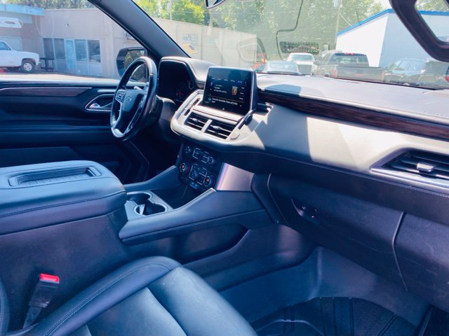 Used 2021 Chevrolet Tahoe Z71 w/ Rear Media and Nav Package AWD/4WD image 27