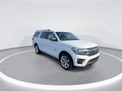 Used 2024 Ford Expedition Max King Ranch image 2