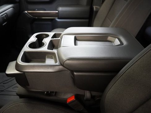 Used 2020 Chevrolet Silverado 1500 LT Trail Boss w/ Bed Protection Package image 22