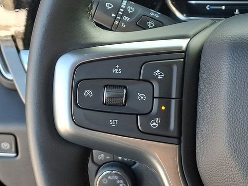 Used 2024 Chevrolet Silverado 1500 LT image 25