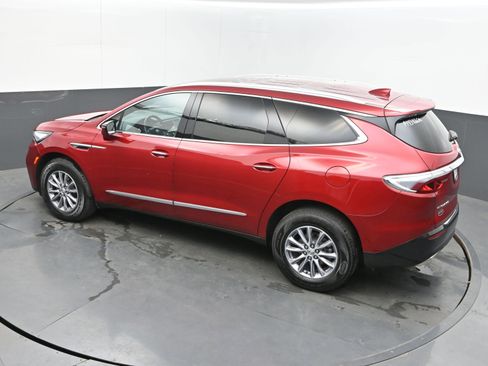 Used 2024 Buick Enclave Premium image 34