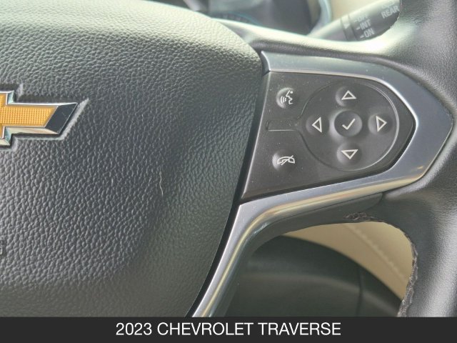 Used 2023 Chevrolet Traverse LT AWD/4WD image 21