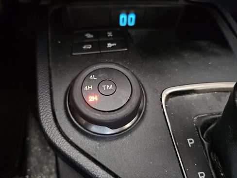 Used 2022 Ford Ranger XLT w/ Equipment Group 302A High AWD/4WD image 10