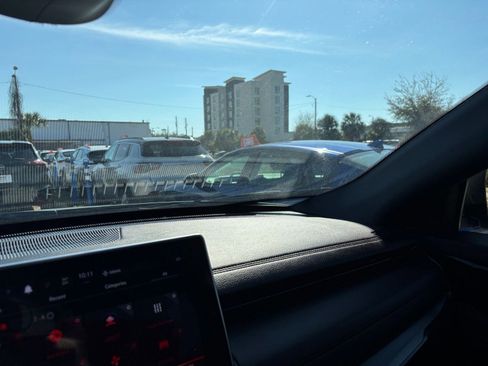 Used 2025 Jeep Compass Trailhawk image 35