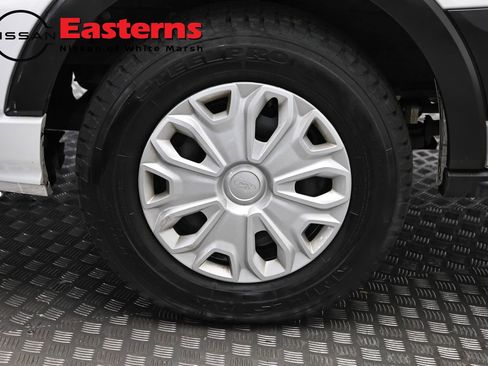 Used 2023 Ford Transit 350 XLT RWD image 30