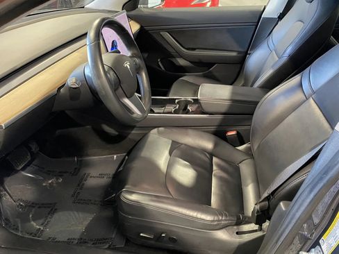 Used 2017 Tesla Model 3 image 11