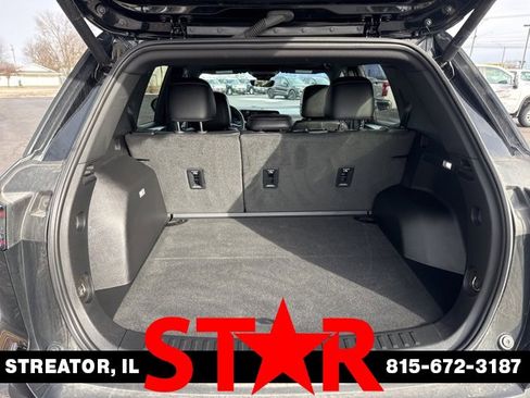 Used 2025 Chevrolet Equinox RS w/ Safety and Technology Package image 12