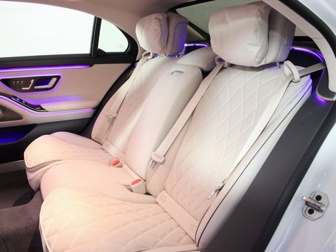 New 2026 Mercedes-Benz S 580 4MATIC Sedan image 29