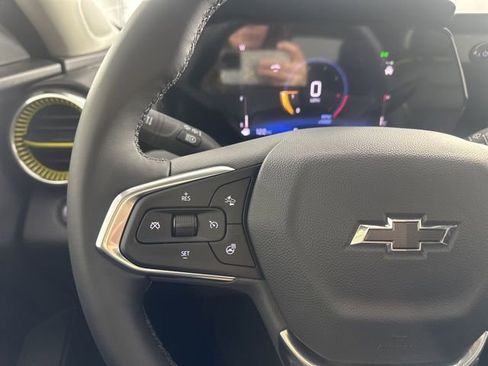 New 2026 Chevrolet Trax ACTIV w/ Sunroof Package image 24