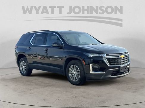 Used 2023 Chevrolet Traverse LT w/ LPO, Floor Liner Package AWD/4WD image 7