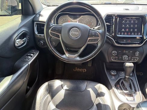Used 2020 Jeep Cherokee Limited AWD/4WD image 6