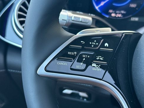 New 2026 Mercedes-Benz EQS 400 4MATIC SUV image 27