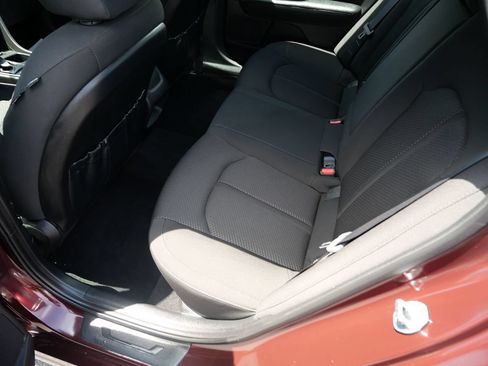 Used 2017 Kia Optima LX FWD image 19