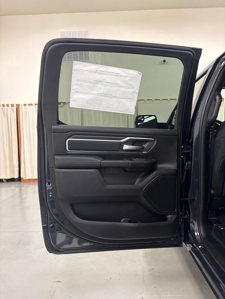 New 2026 RAM 1500 Big Horn AWD/4WD image 22