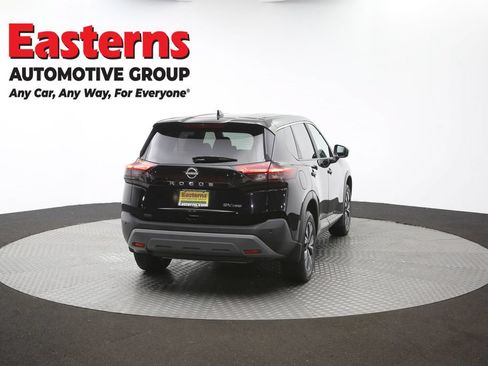 Used 2023 Nissan Rogue SV AWD/4WD image 39