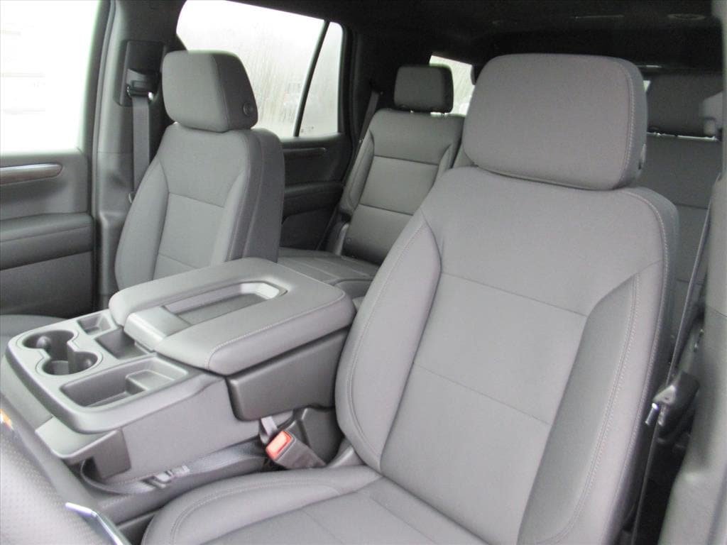 New 2025 Chevrolet Tahoe 2WD image 18