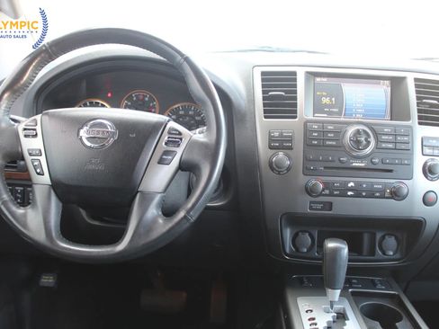 Used 2015 Nissan Armada SL image 16