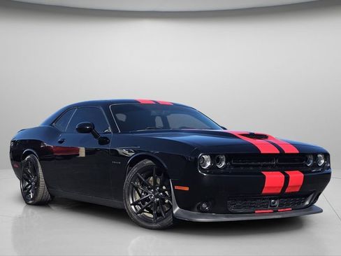 Used 2021 Dodge Challenger R/T w/ Plus Package RWD image 2