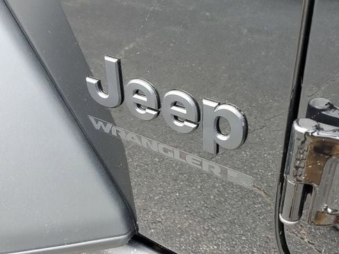 New 2025 Jeep Wrangler Unlimited Sport image 18