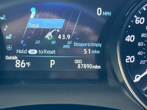 Certified 2022 Toyota Camry XSE w/ Navigation Upgrade Package FWD image 3
