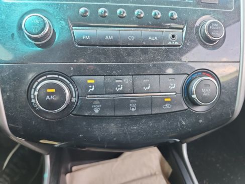 Used 2015 Nissan Altima 2.5 S w/ Power Driver Seat Package FWD image 26