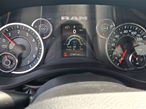 Certified 2023 RAM 1500 Big Horn AWD/4WD image 6