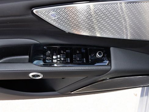 New 2025 Maserati Grecale GT image 18