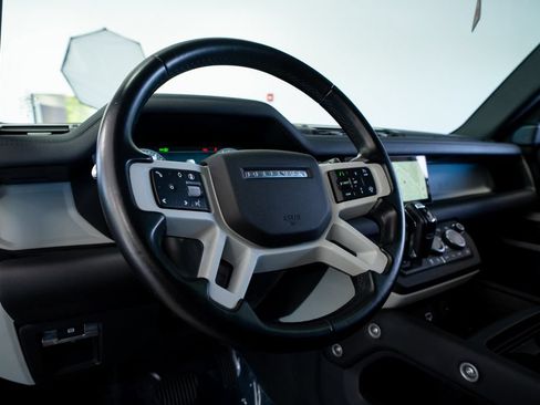 Used 2024 Land Rover Defender 90 S AWD/4WD image 31