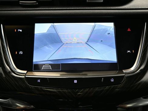 Used 2020 Cadillac XT6 Premium Luxury AWD/4WD image 24