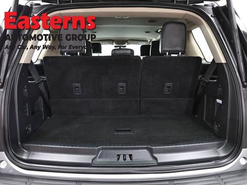 Used 2024 Ford Expedition XLT image 9