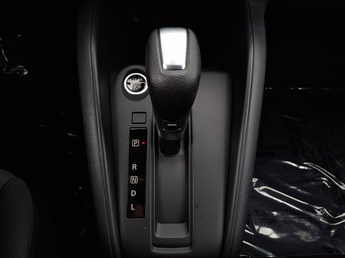 Certified 2025 Nissan Kicks Play S FWD image 15