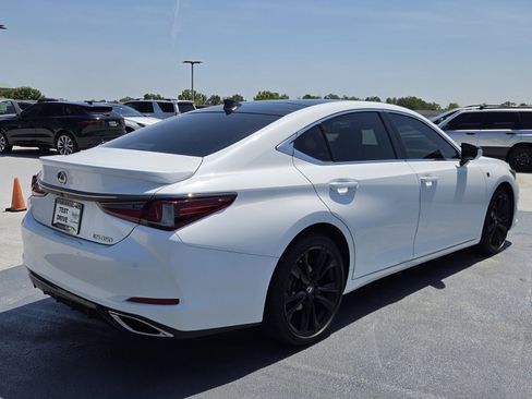 Used 2025 Lexus ES 350 w/ Accessory Package (Z2) FWD image 5