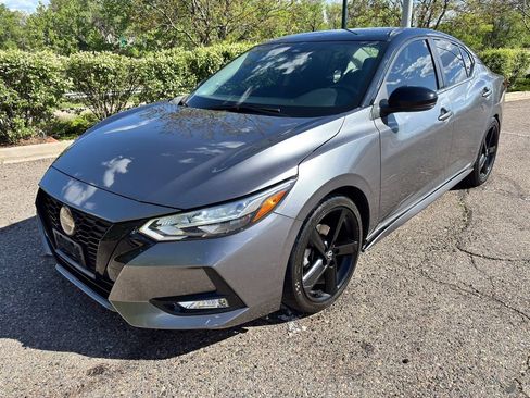 Used 2023 Nissan Sentra SR w/ Midnight Edition Package FWD image 6