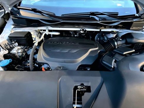 Used 2025 Honda Odyssey EX-L image 10