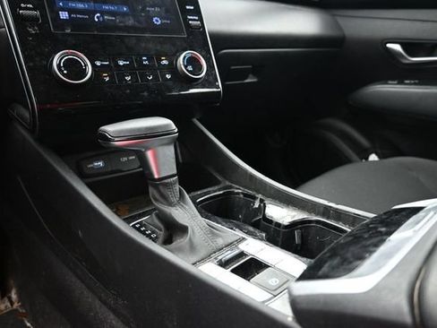 Used 2022 Hyundai Tucson SE AWD/4WD image 25