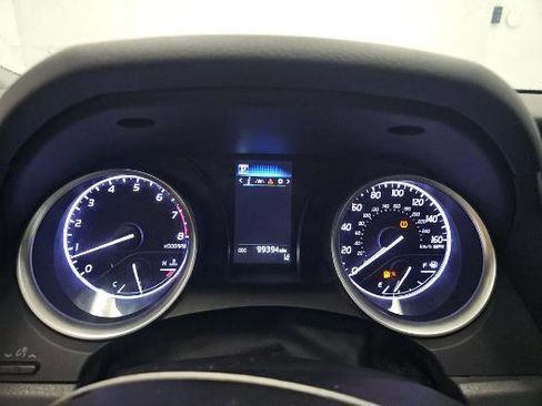 Used 2022 Toyota Camry LE image 13