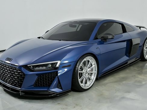 Used 2022 Audi R8 V10 performance image 6
