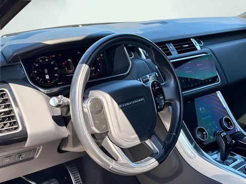 Used 2021 Land Rover Range Rover Sport HSE Silver Edition image 14