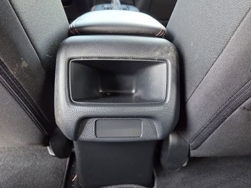 Used 2025 Honda HR-V Sport image 18