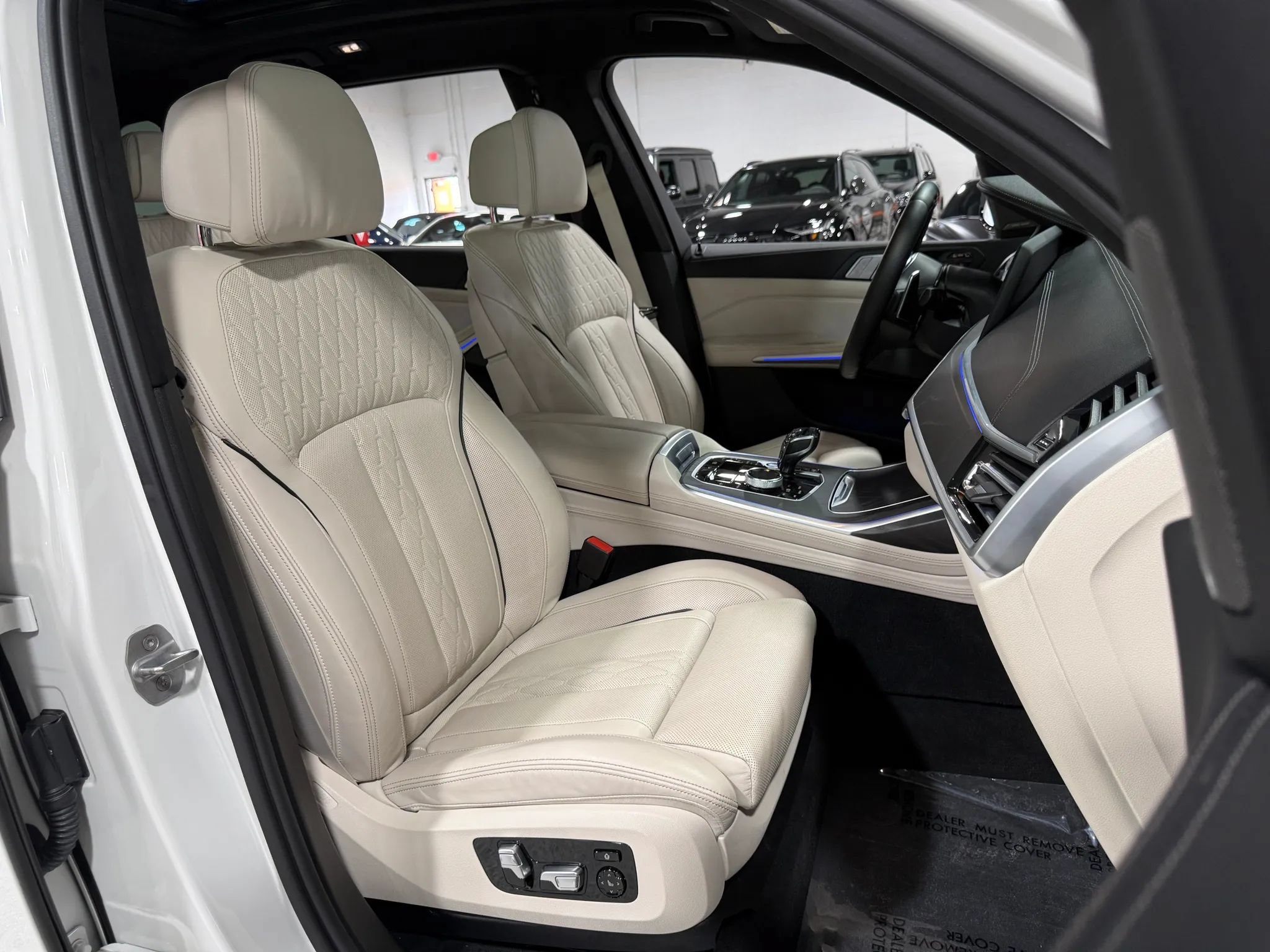 Used 2020 BMW X7 M50i w/ Executive Package AWD/4WD image 54
